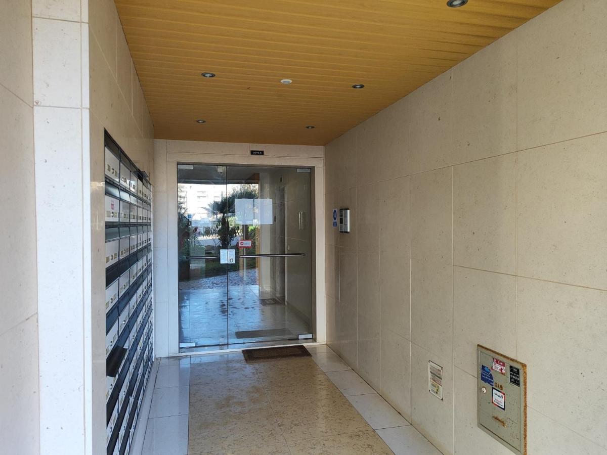 Apartmán Armacao De Pera Ocean Terrace With Pool By Homing Exteriér fotografie