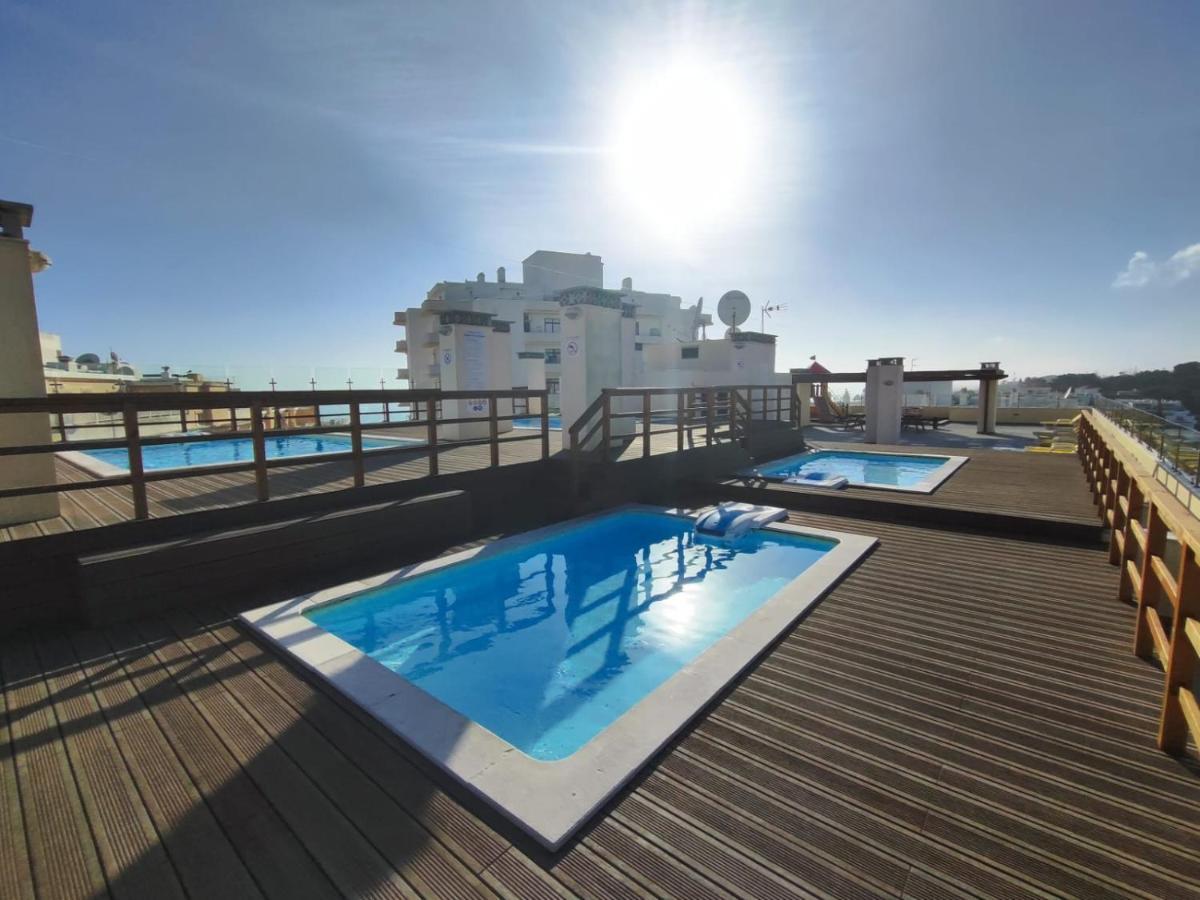 Apartmán Armacao De Pera Ocean Terrace With Pool By Homing Exteriér fotografie