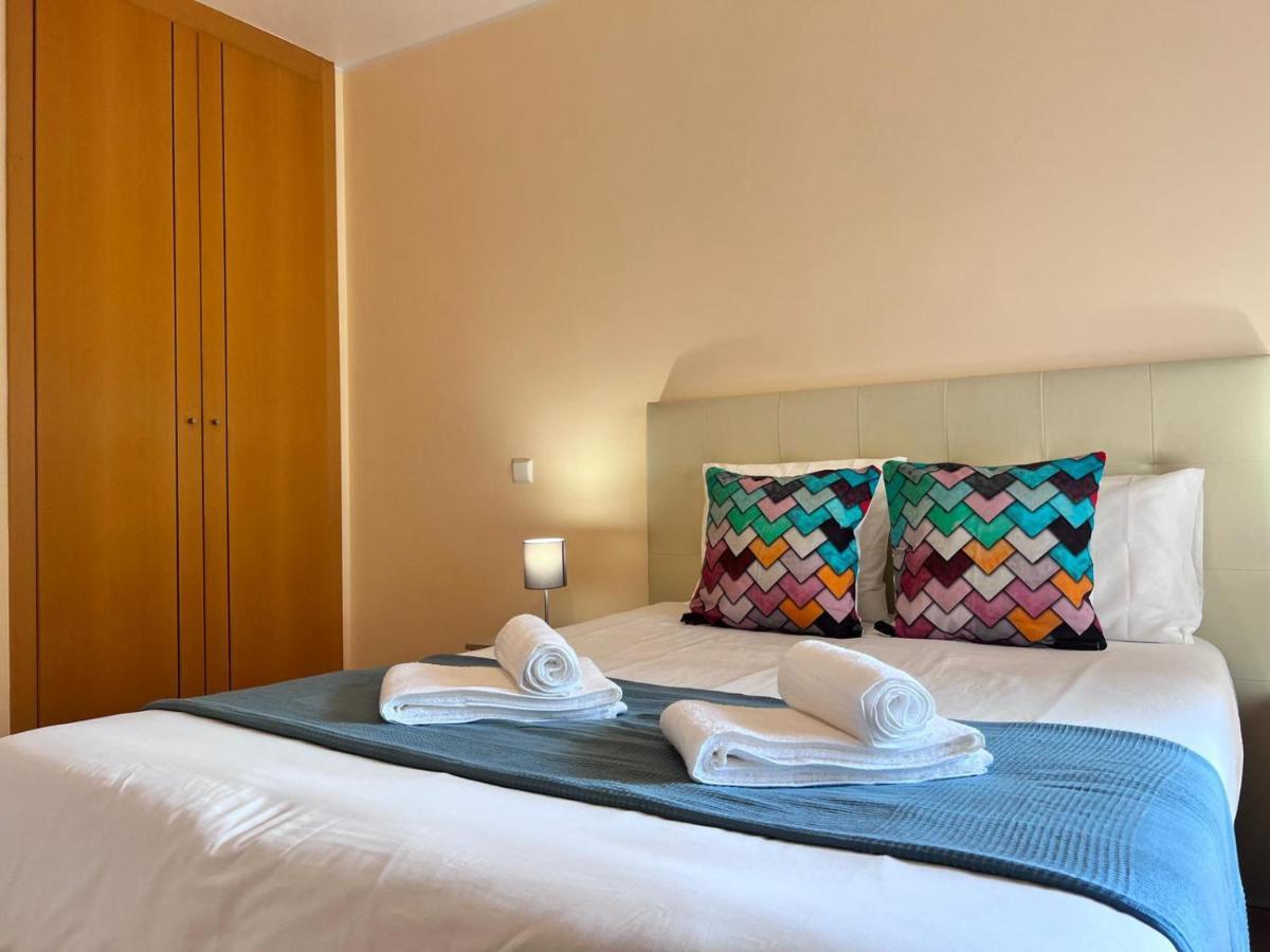 Apartmán Armacao De Pera Ocean Terrace With Pool By Homing Exteriér fotografie
