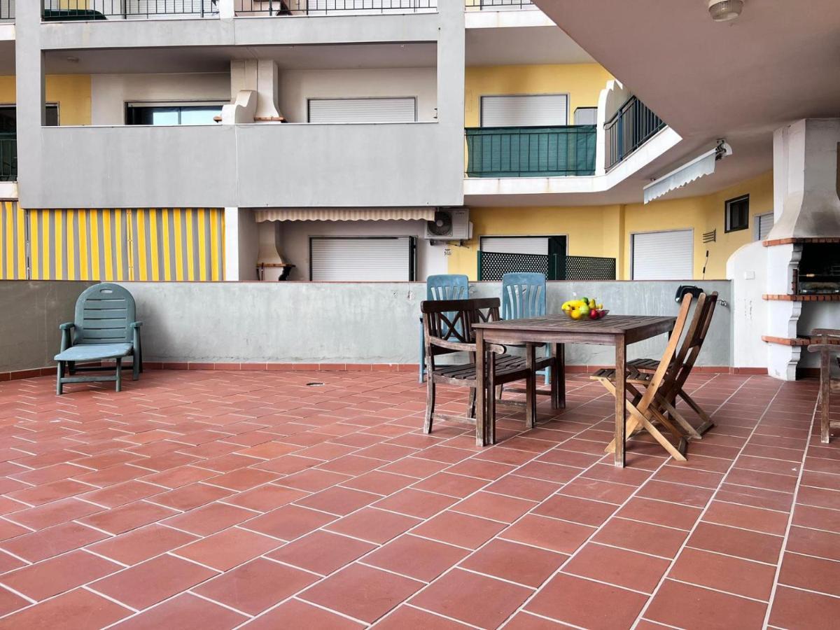Apartmán Armacao De Pera Ocean Terrace With Pool By Homing Exteriér fotografie