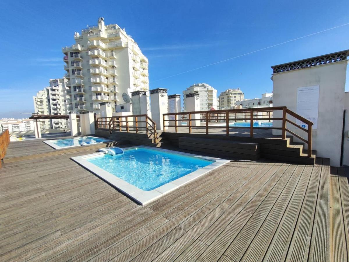 Apartmán Armacao De Pera Ocean Terrace With Pool By Homing Exteriér fotografie