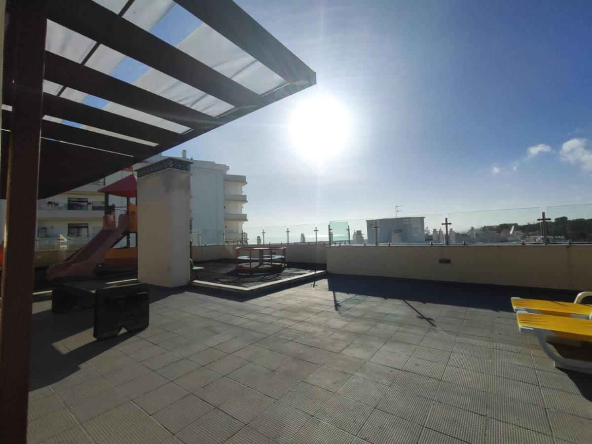 Apartmán Armacao De Pera Ocean Terrace With Pool By Homing Exteriér fotografie